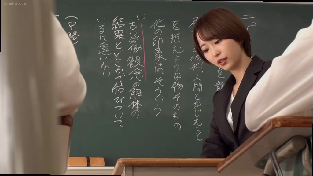 シーン3:教卓の上での激しい情熱 5